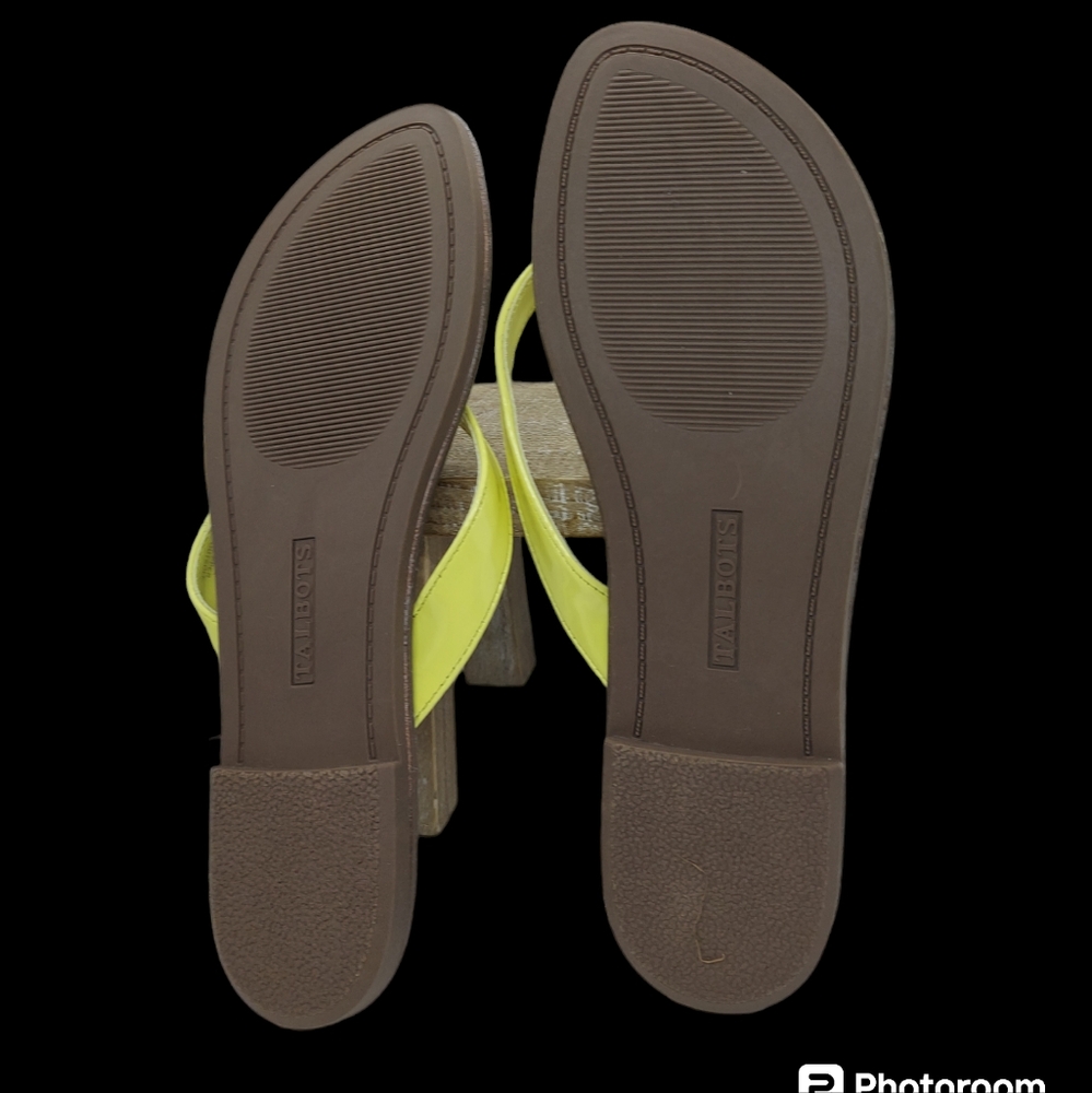Talbots Mari Yellow Patent Thong Sandals Women's Size 8 - Picture 5 of 7